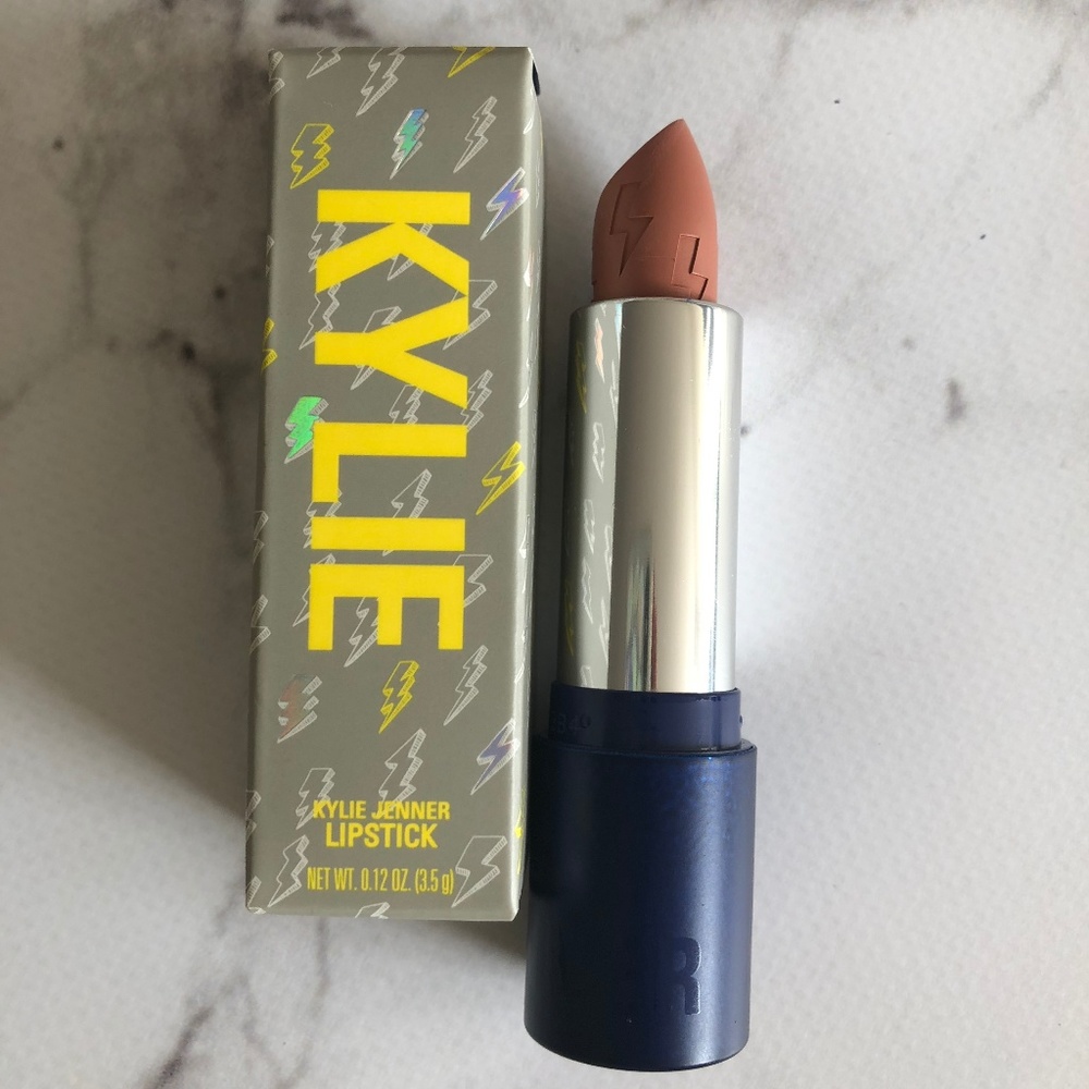 Kylie Cosmetics Weather Collection Lipstick Nova